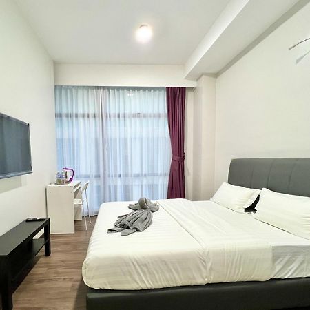 New Margo Hotel Kk Kota Kinabalu Buitenkant foto
