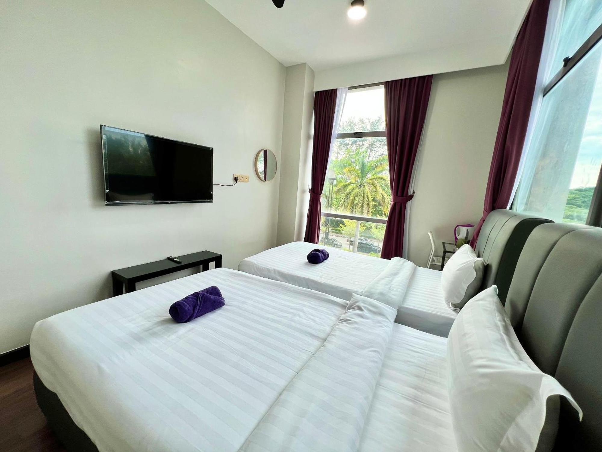New Margo Hotel Kk Kota Kinabalu Buitenkant foto