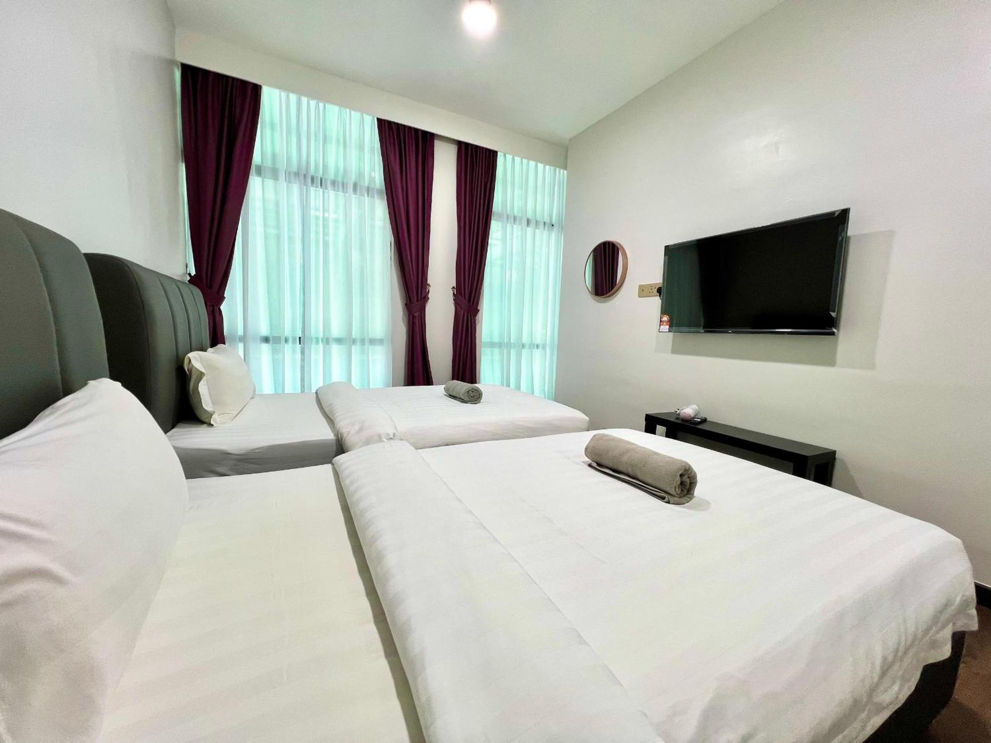 New Margo Hotel Kk Kota Kinabalu Buitenkant foto