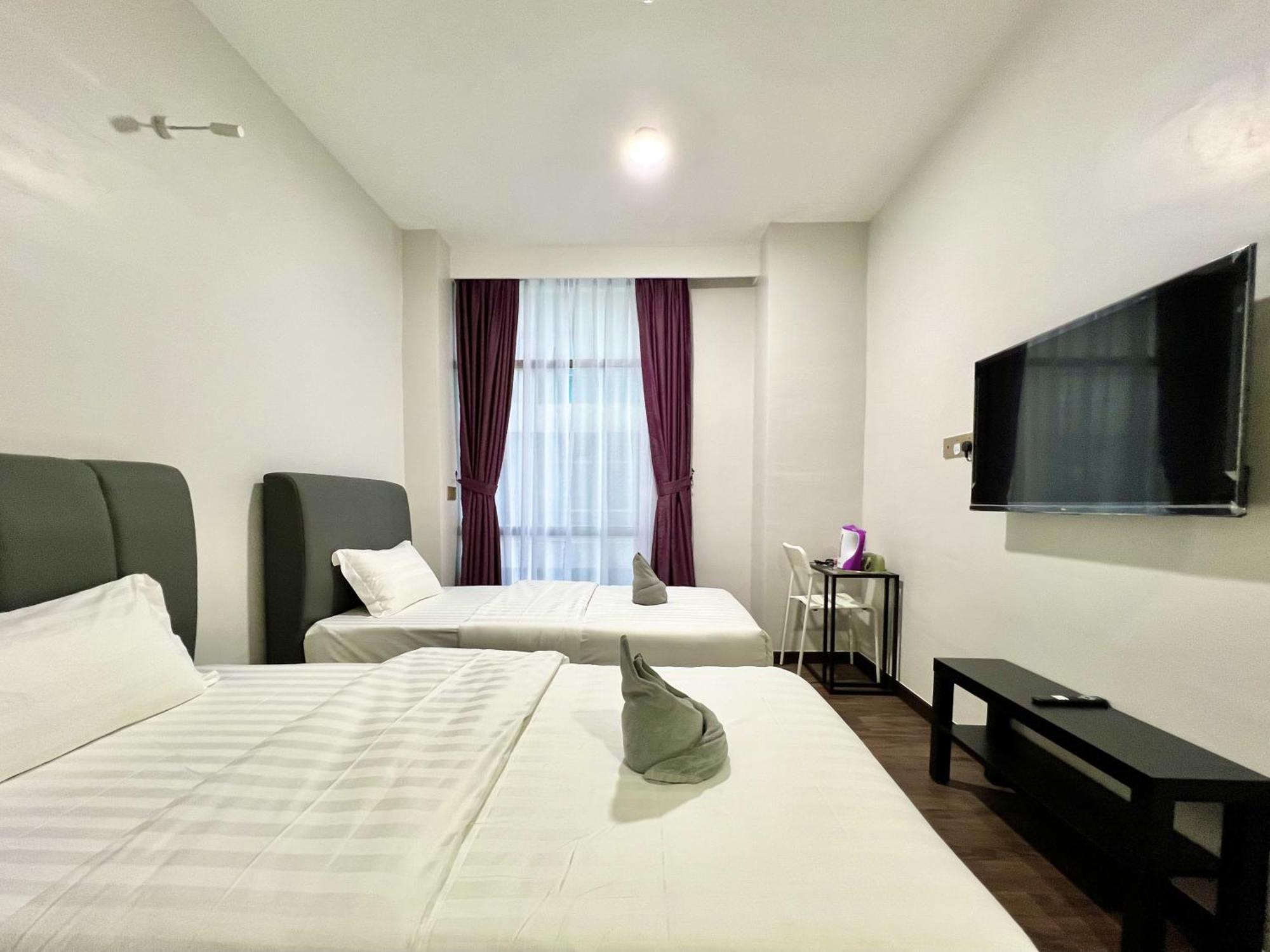 New Margo Hotel Kk Kota Kinabalu Buitenkant foto